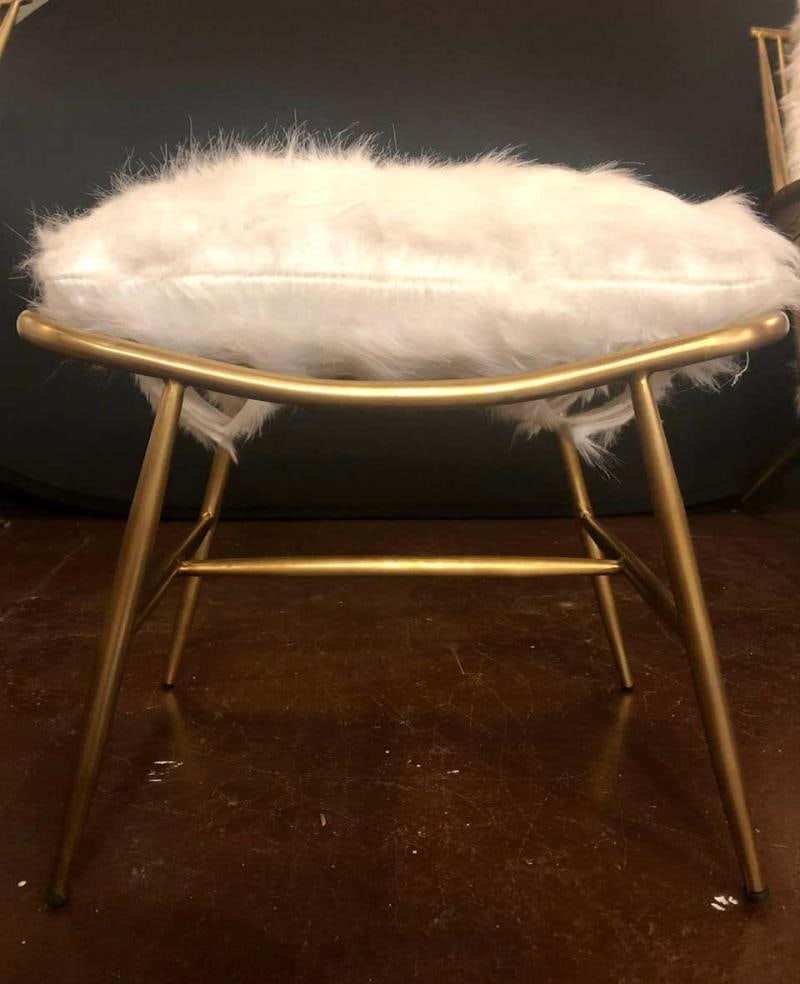 Pair of Hollywood Regency Style Fur Lounge or Chaise Chairs and Ottomans - 6