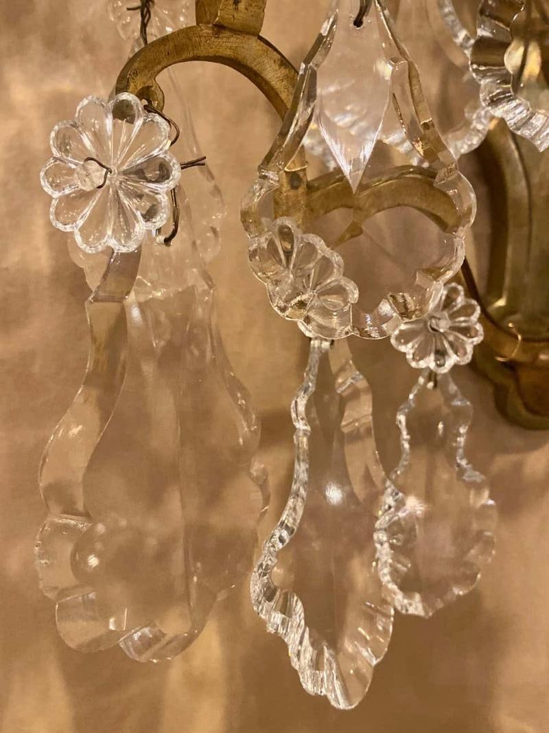 Gilt Bronze and Crystal Three-Light Wall Sconces French Early 20th Century, Pair - 5