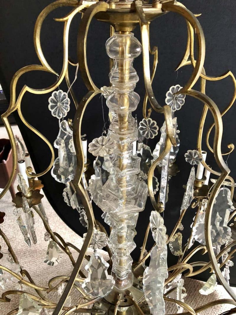 Bronze and Crystal Palatial Thirty-Light Chandelier - 5