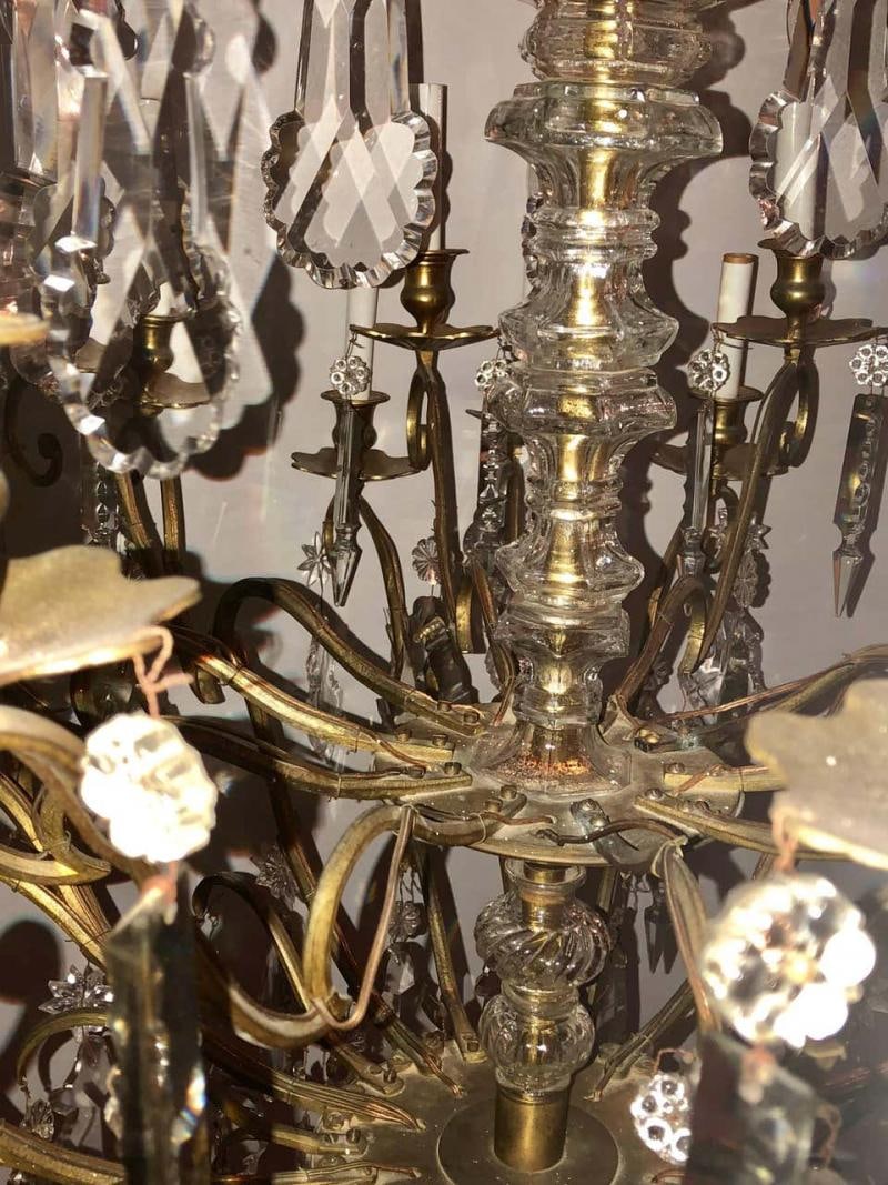 Bronze and Crystal Palatial Thirty-Light Chandelier - 7