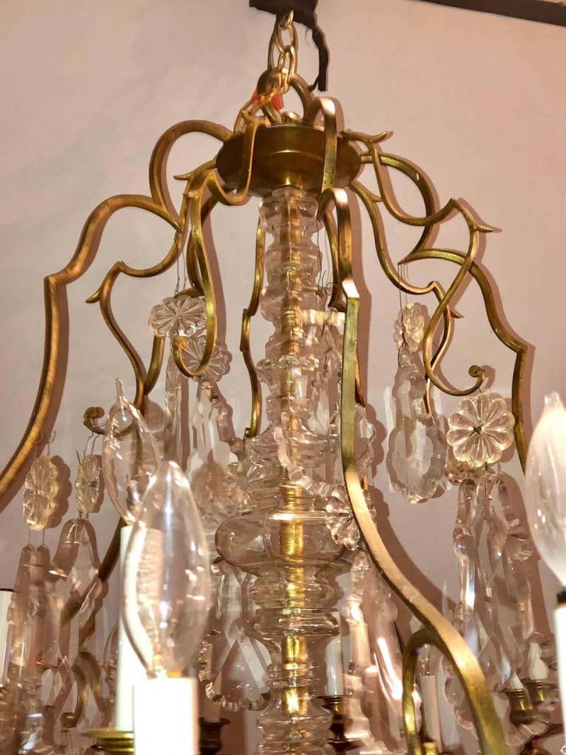 Bronze and Crystal Palatial Thirty-Light Chandelier - 9