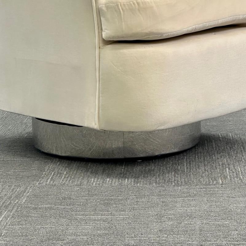 Mid-Century Modern Milo Baughman Style Swivel Chairs, Chrome Base, Cream Velvet - 11