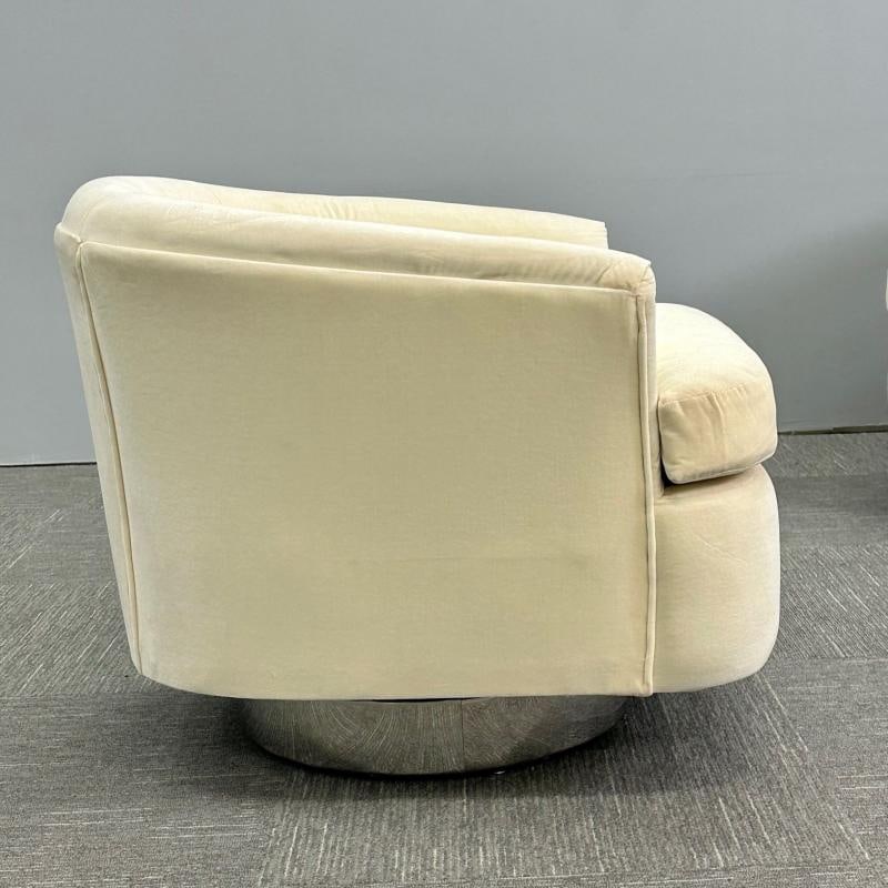 Mid-Century Modern Milo Baughman Style Swivel Chairs, Chrome Base, Cream Velvet - 7