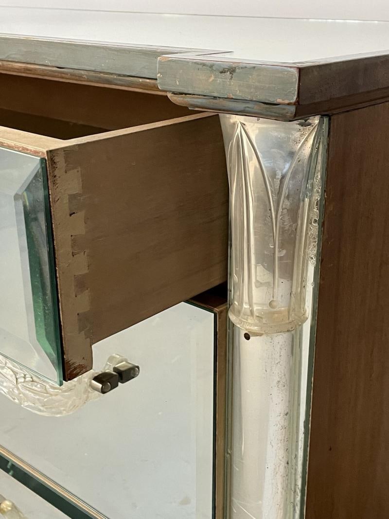 Mid-Century Modern Mirrored Grosfeld House Cabinet / Commode, Glassics, 1930s - 12