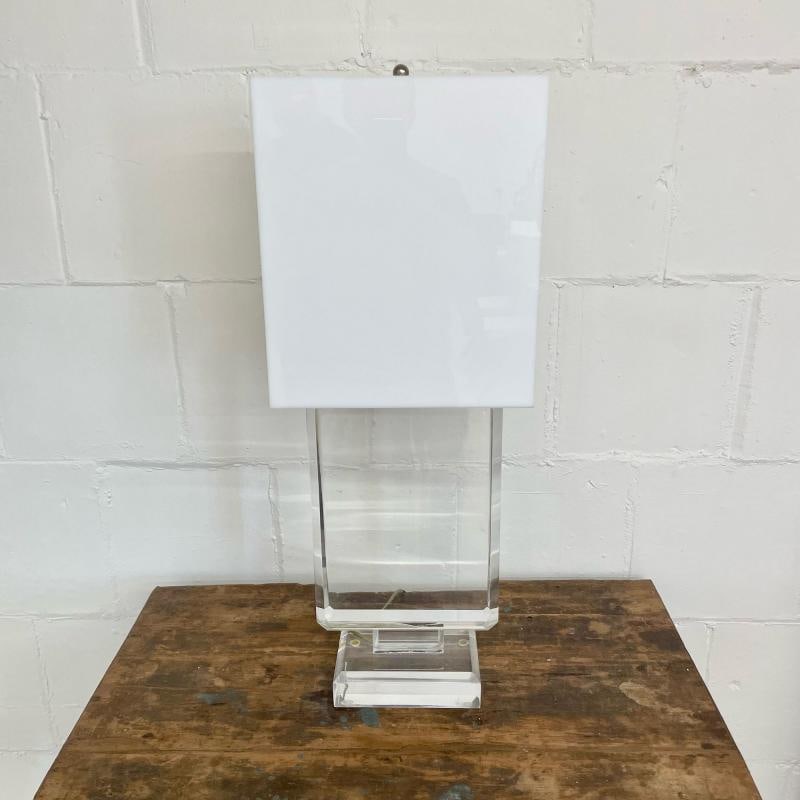 Single Lucite and Brass Mid-Century Modern Art Deco Style Table / Desk Lamp - 5