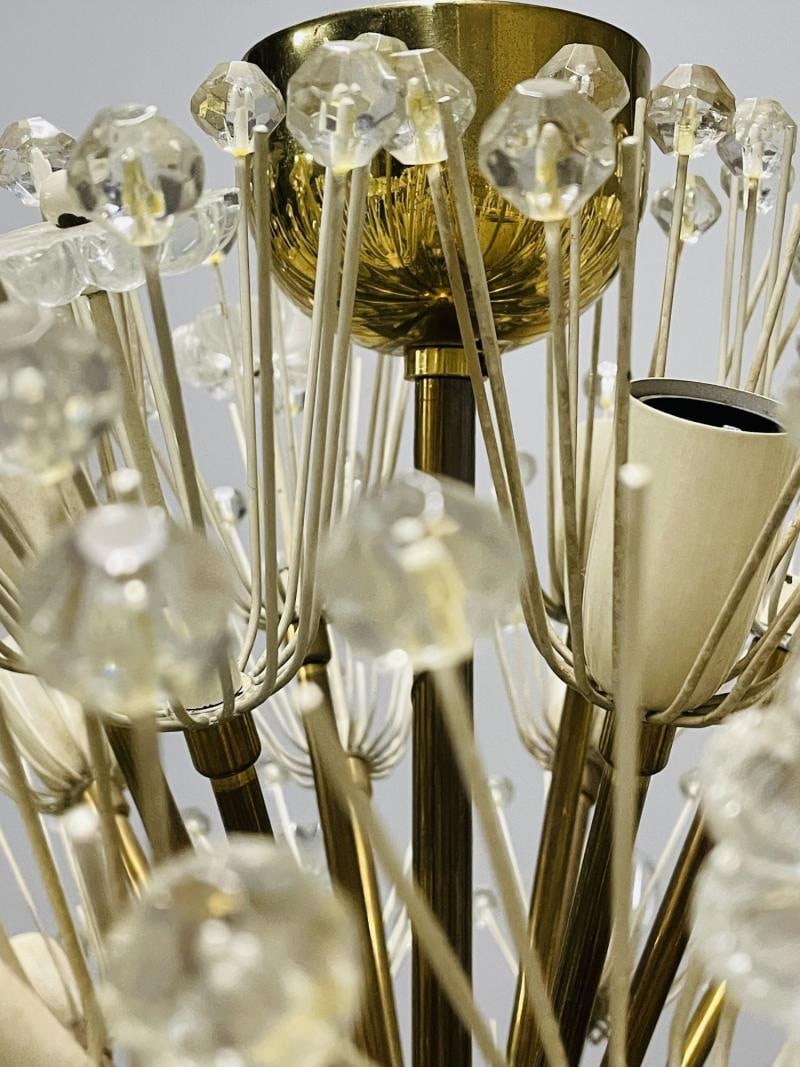 Pair of Mid-Century Modern Austrian Circular Chandeliers, Brass and Glass, 1960s - 10