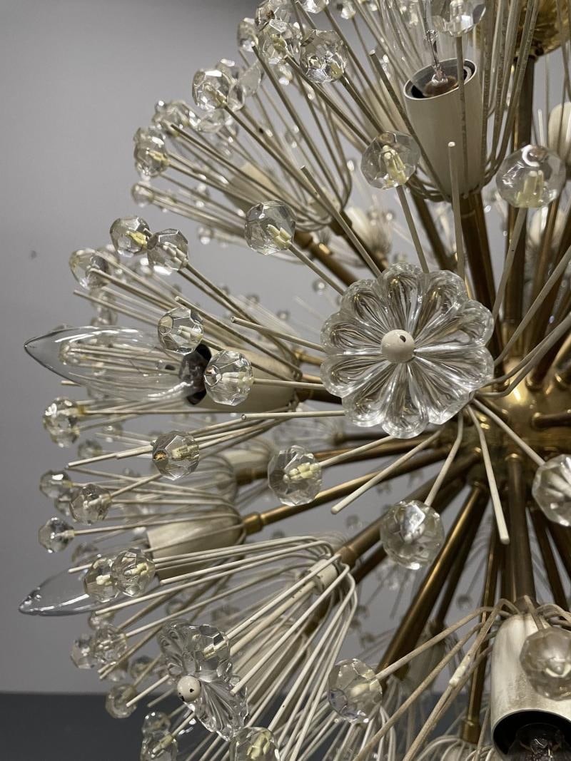 Pair of Mid-Century Modern Austrian Circular Chandeliers, Brass and Glass, 1960s - 8