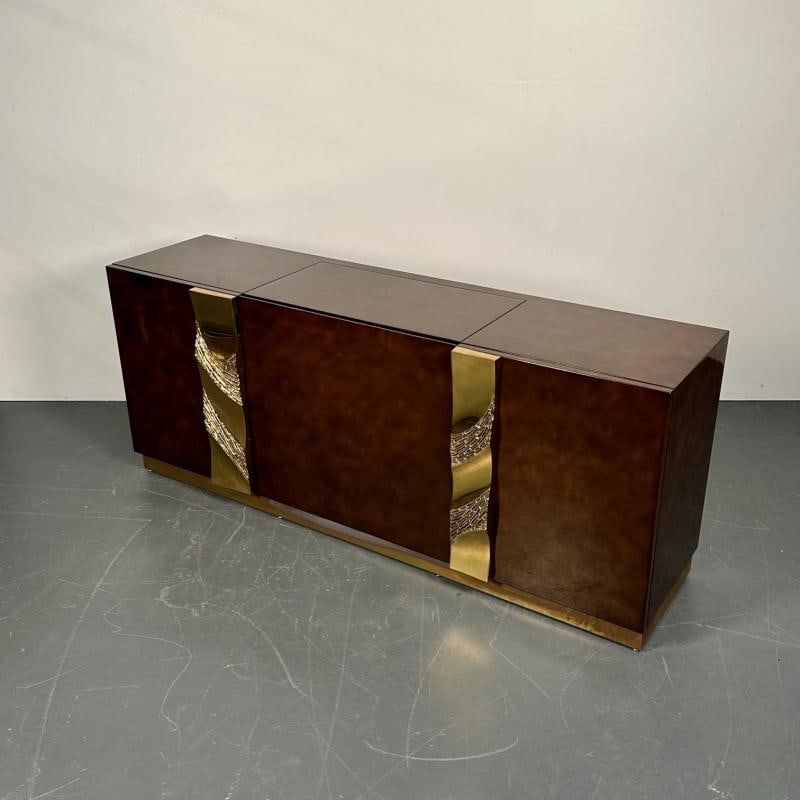 Italian Mid-Century Modern Bar / Entertainment Cabinet, Aldo Tura Style, Lacquer - 4