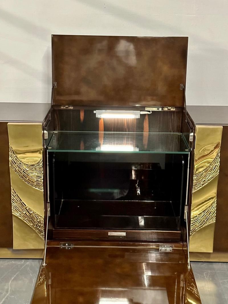 Italian Mid-Century Modern Bar / Entertainment Cabinet, Aldo Tura Style, Lacquer - 8