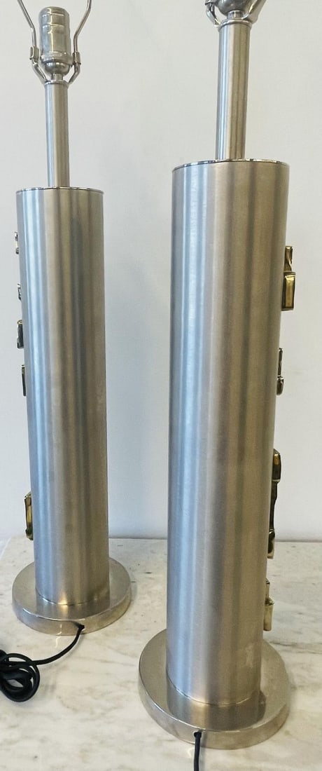 A Pair of Modernist Table Lamps, Brushed Nickel and Sculptural Metal, 1970s - 9