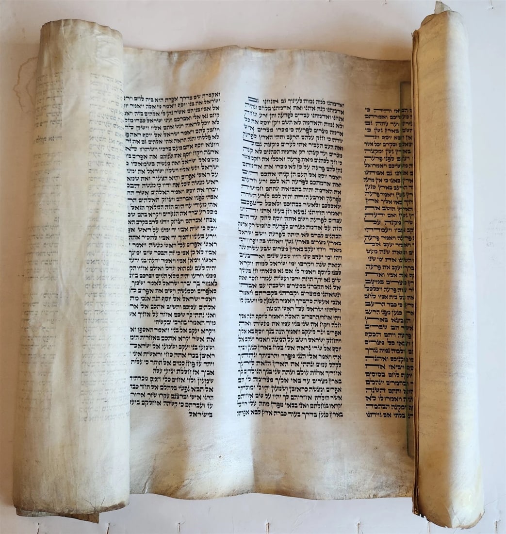 TORAH SCROLL FRAGMENT MANUSCRIPT on VELLUM antique BIBLE DEUTERONOMY 11:4-13:12 (1 of 17)