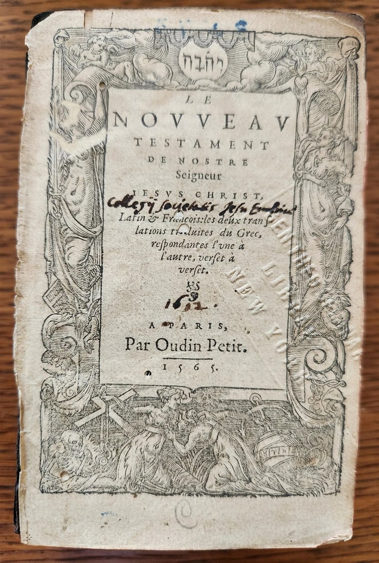 1565 BIBLE in FRENCH ILLUSTRATED antique RARE pocket size LE NOUVEAU TESTAMENT: Title: 1565 BIBLE in FRENCH ILLUSTRATED antique RARE pocket size LE NOUVEAU TESTAMENT Description: LE NOUVEAU TESTAMENT (New Testament) Paris: Par Oudin Petit; 1565 Unbound, all edges are gilt FULLY I