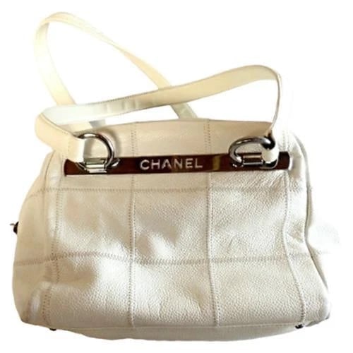 WOW! AUTHENTIC 2005 CHANEL LAX SQUARE STITCH CREAM CAVIAR LEATHER HANDBAG (1 of 13)