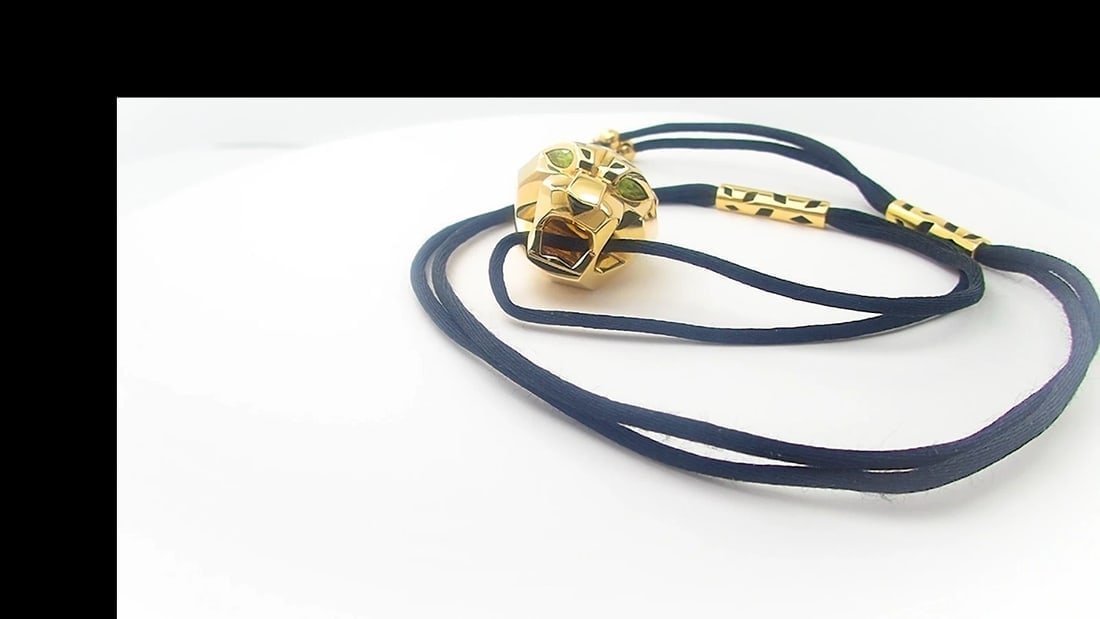 Authentic Cartier Panther Panthere 18k Yellow Gold Emerald Lacquer Cord Necklace - 2