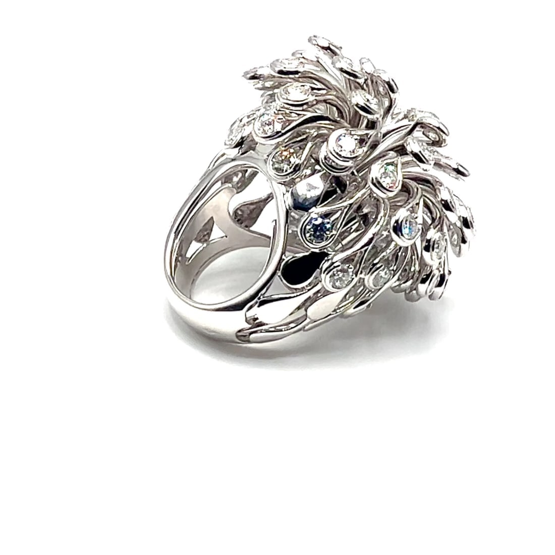 Authentic! Christian Dior 18k White Gold 6.5ct Diamond Large Flower Ring - 2