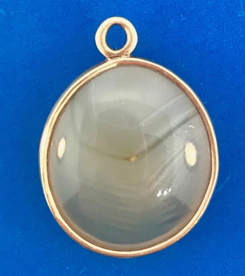 BEAUTIFUL 14k Victorian Agate Pendant: Title: BEAUTIFUL 14k Victorian Agate Pendant Description: American EstateFine Jewelry, Arts & Antiques Purveyors and Purchasers of Antique and Estate Pieces JK - JT0BEAUTIFUL 14k Victorian Agate Penda