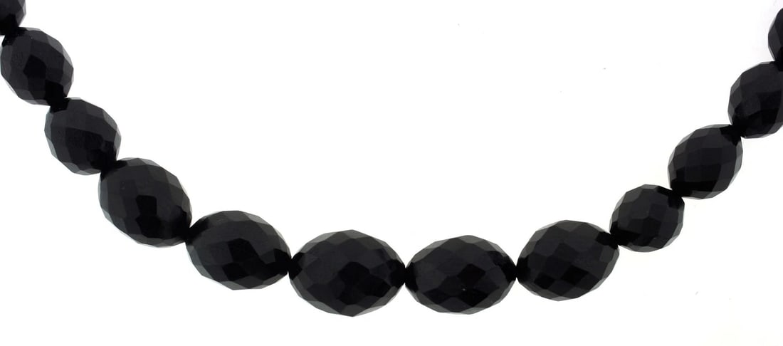 CHIC Victorian Jet Hand Carved Beads Necklace Circa 1900! (1 of 3)