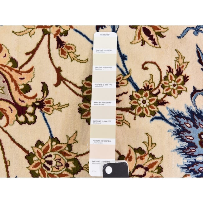 Ivory Vintage Persian Esfahan 400 KPSI Hand Knotted Wool and Silk Rug - 7