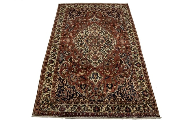 Vintage Brownish Red Floral 7X11 Bakhtiari Persian Rug: Title: Vintage Brownish Red Floral 7X11 Bakhtiari Persian RugDescription:Hand Knotted vintage Persian rug made with vegetable dyes (fine wool pile and cotton foundation), superior knot count, and