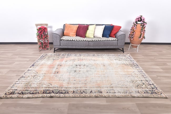 6'5'' x 8'10'' Handmade Vintage Wool Rug - 240497 (1 of 15)