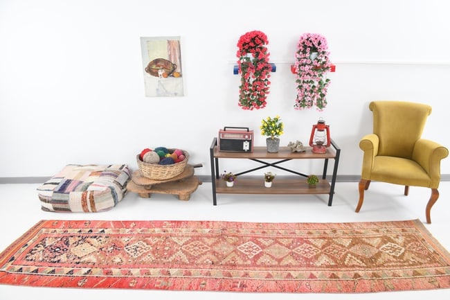 2'8'' x 11'6'' Vintage Wool Runner Rug - 18888: Title: 2'8'' x 11'6'' Vintage Wool Runner Rug - 18888Description:2'8'' x 11'6'' Vintage Wool Runner Rug - 18888Origin:TurkiyeDate/Period:1960-90Materials:Wool,CottonDimension:2'8''x11'6'' ft, 82x353