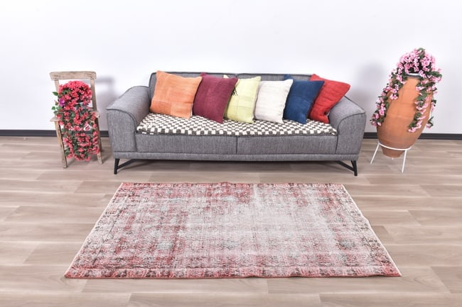 3'6'' x 6'3'' Handmade Vintage Wool Rug - 240498: Title: 3'6'' x 6'3'' Handmade Vintage Wool Rug - 240498 Description:3'6'' x 6'3'' Handmade Vintage Wool Rug - 240498 Origin:Turkiye Date/Period:1960-90 Materials:Wool,Cotton Dimension:3'6''x6'3'' ft,