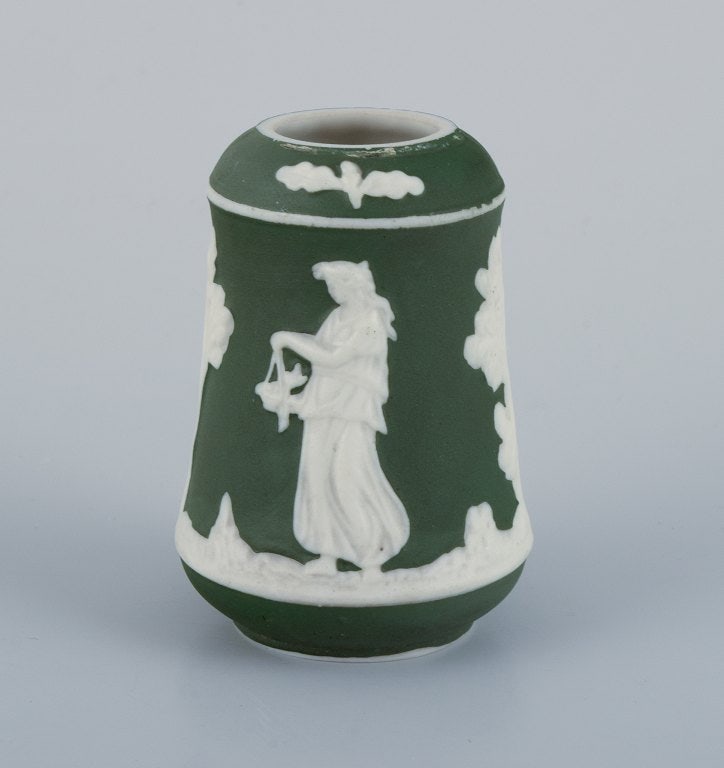 Adams, England, miniature vase and miniature mug in biscuit porcelain. Classic scenes. - 5