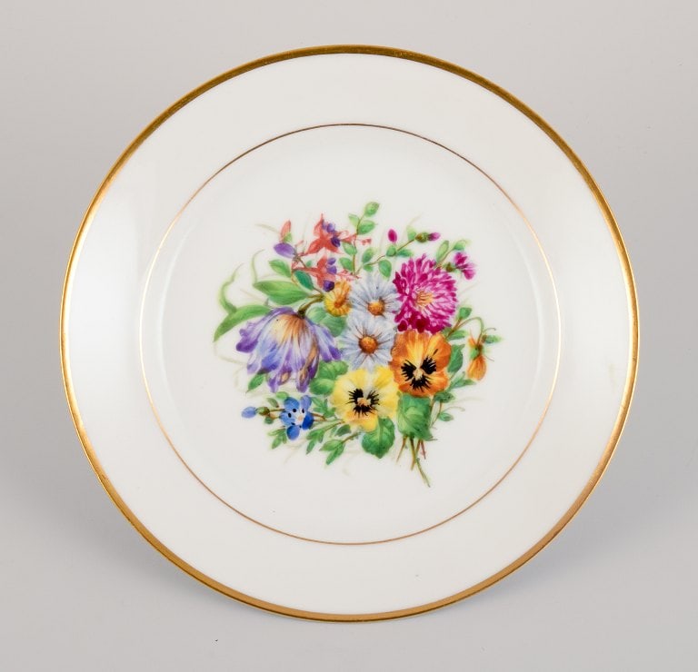 Bing & Grøndahl, five porcelain lunch plates hand-painted with polychrome flowers and gold - 3
