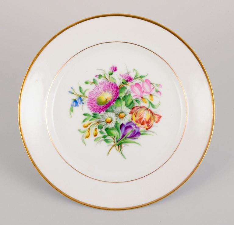 Bing & Grøndahl, five porcelain lunch plates hand-painted with polychrome flowers and gold - 4