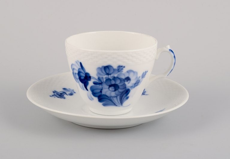 Royal Copenhagen, Blue Flower Braided, six coffee cups with saucers. - 2
