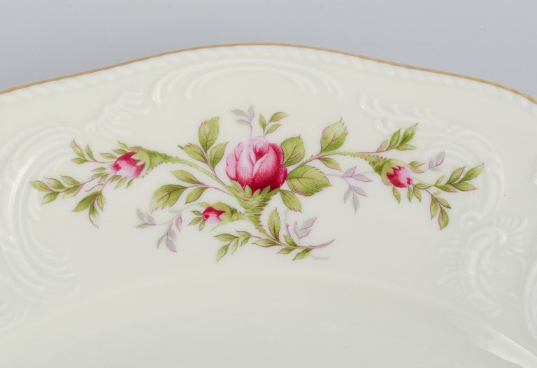 Rosenthal, Germany. "Sanssouci", round cream colored serving dish decorated with flowers and gold. - 5