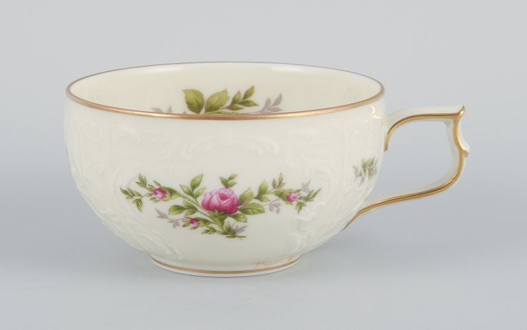 Rosenthal, Germany. "Sanssouci", six cream colored teacups with saucers decorated with flowers and - 5