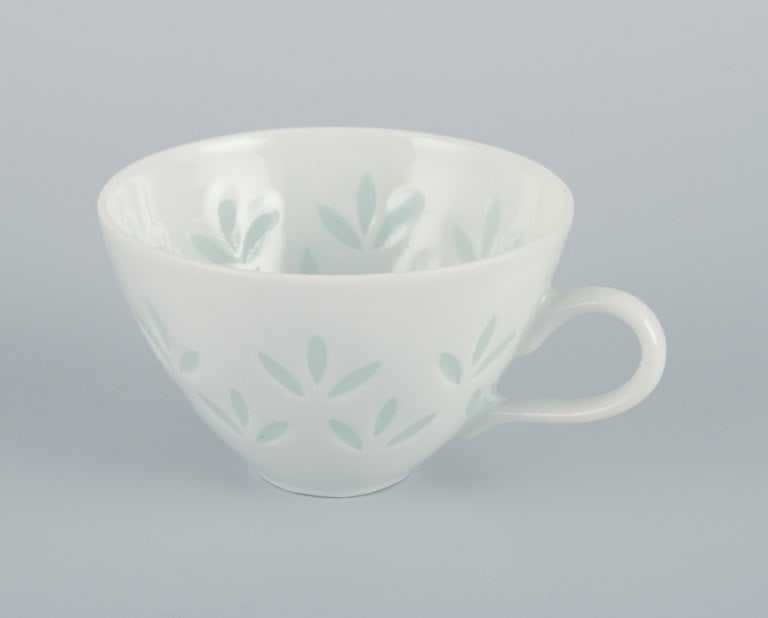 Friedl Holzer-Kjellberg (1905-1993) for Arabia. Three sets of Arabia mocha cups and saucers in rice - 5