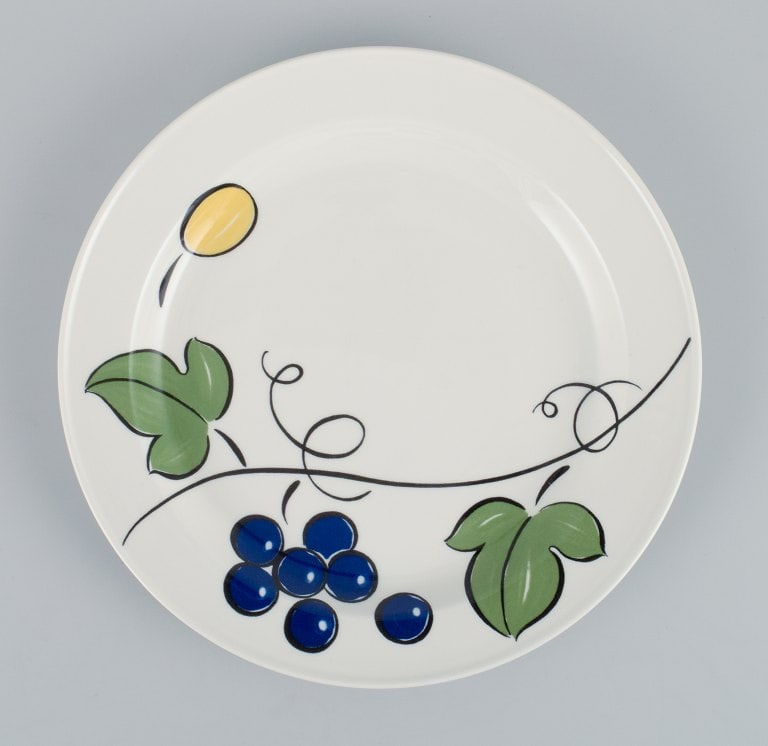 Jackie Lynd for Rörstrand, a set of six "Pomona" porcelain plates.: Jackie Lynd for Rörstrand, a set of six "Pomona" porcelain plates. Approx. 1970s. Marked. In perfect condition. First factory quality. Dimensions: D 24.0 cm. Reserve: $336.00 