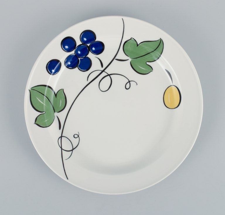 Jackie Lynd for Rörstrand, a set of six "Pomona" porcelain plates. - 2