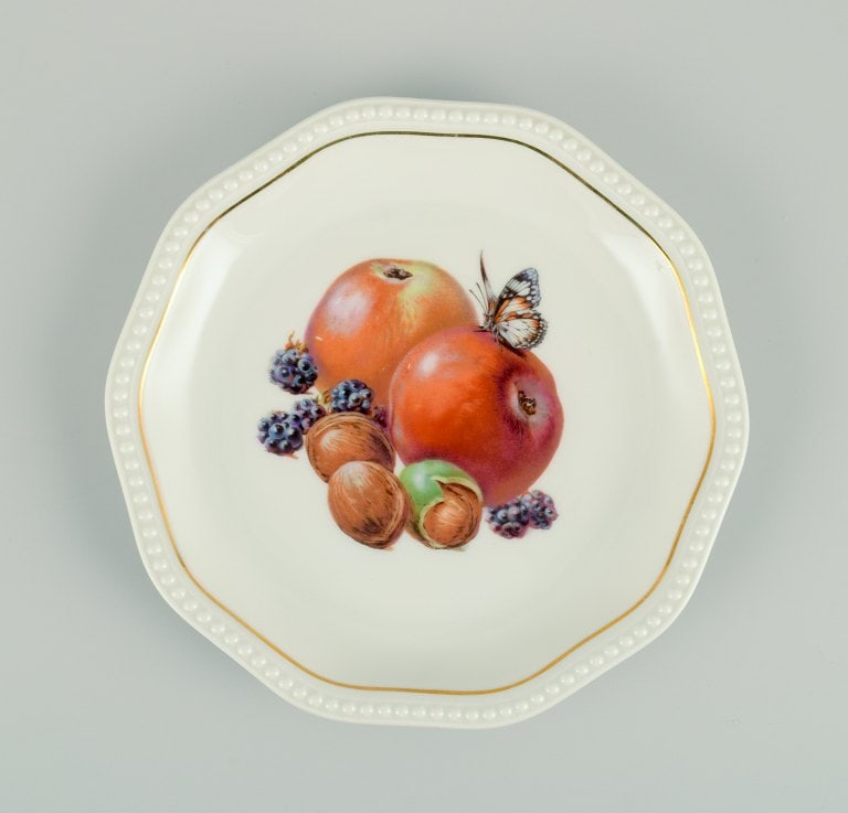 Rosenthal, Germany, six plates hand painted with fruits, butterflies and gold decoration. - 2