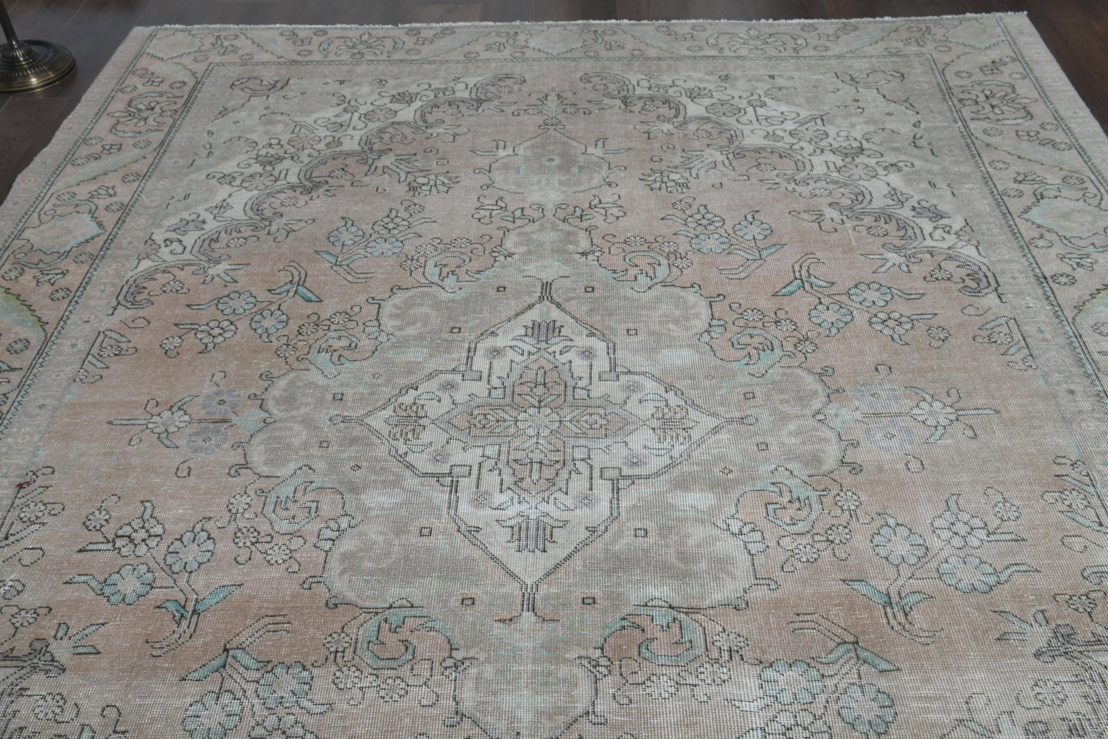 8x10'3 ft, ORANGE MINIMALIST RUG - 8