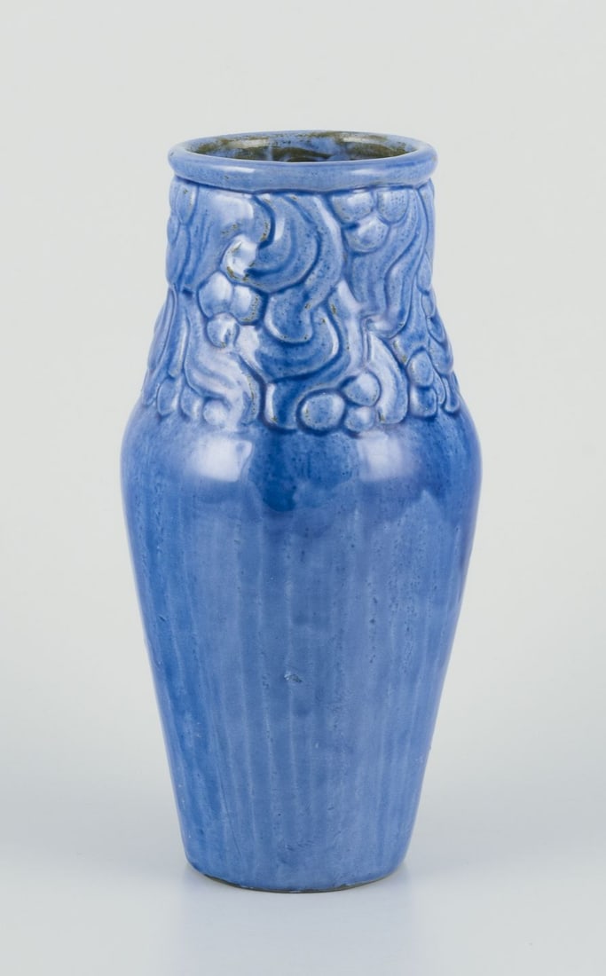 Svend Hammershøi for Kähler. Early and rare ceramic vase. Floral relief pattern. Approx. - 2