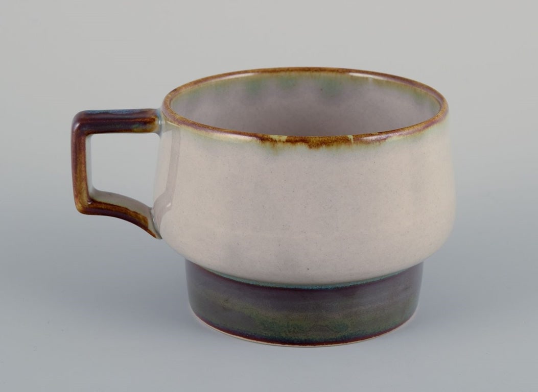 Bing & Grøndahl, "Tema". Five sets of tea cups and saucers in stoneware. - 4