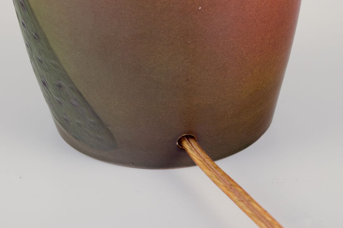 Ipsen's, Denmark. Large table lamp in ceramic. Motif of peacocks sitting in a tree. Approx. 1920 - 7