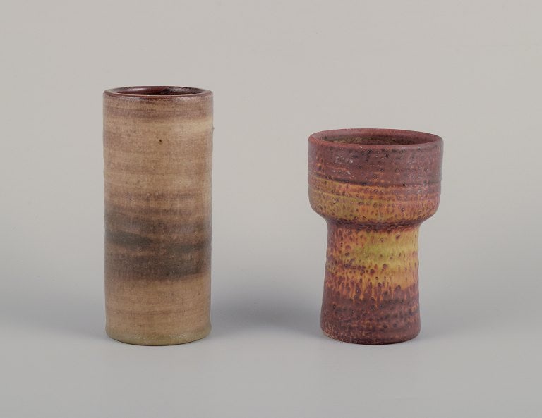 Mobach, Netherlands, two unique vases. Glaze in brown-green tones. (1 of 9)