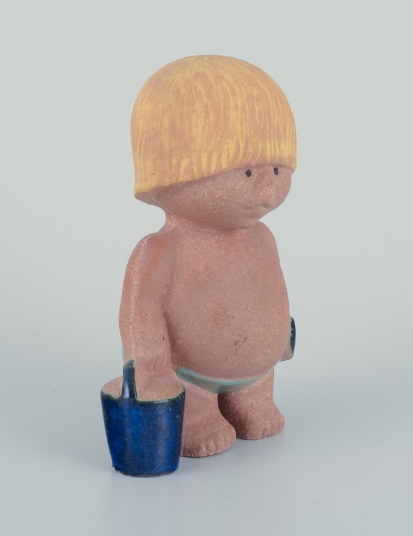 Lisa Larson for Gustavsberg. Stoneware figurine from "Children of the World" series. - 2