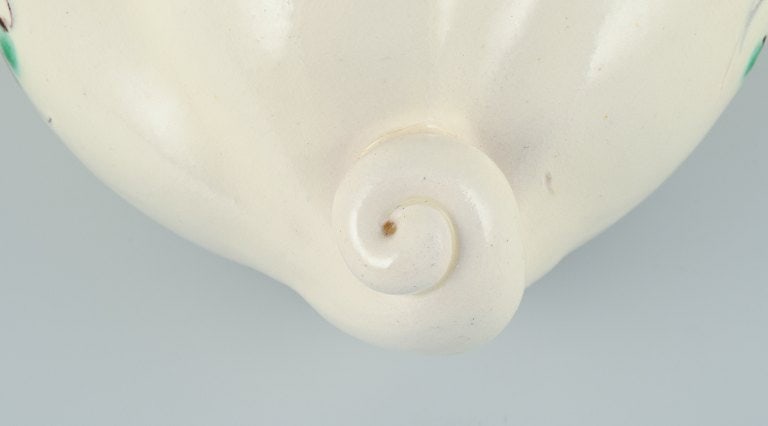 Kähler. Ceramic wall-mounted plant holder. Glaze in light tones. Floral motif. - 4