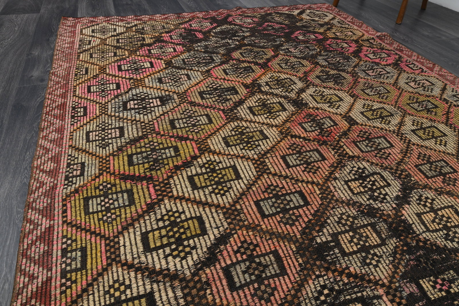 5.5x8.5 ft, VINTAGE Rug, TURKISH - 5