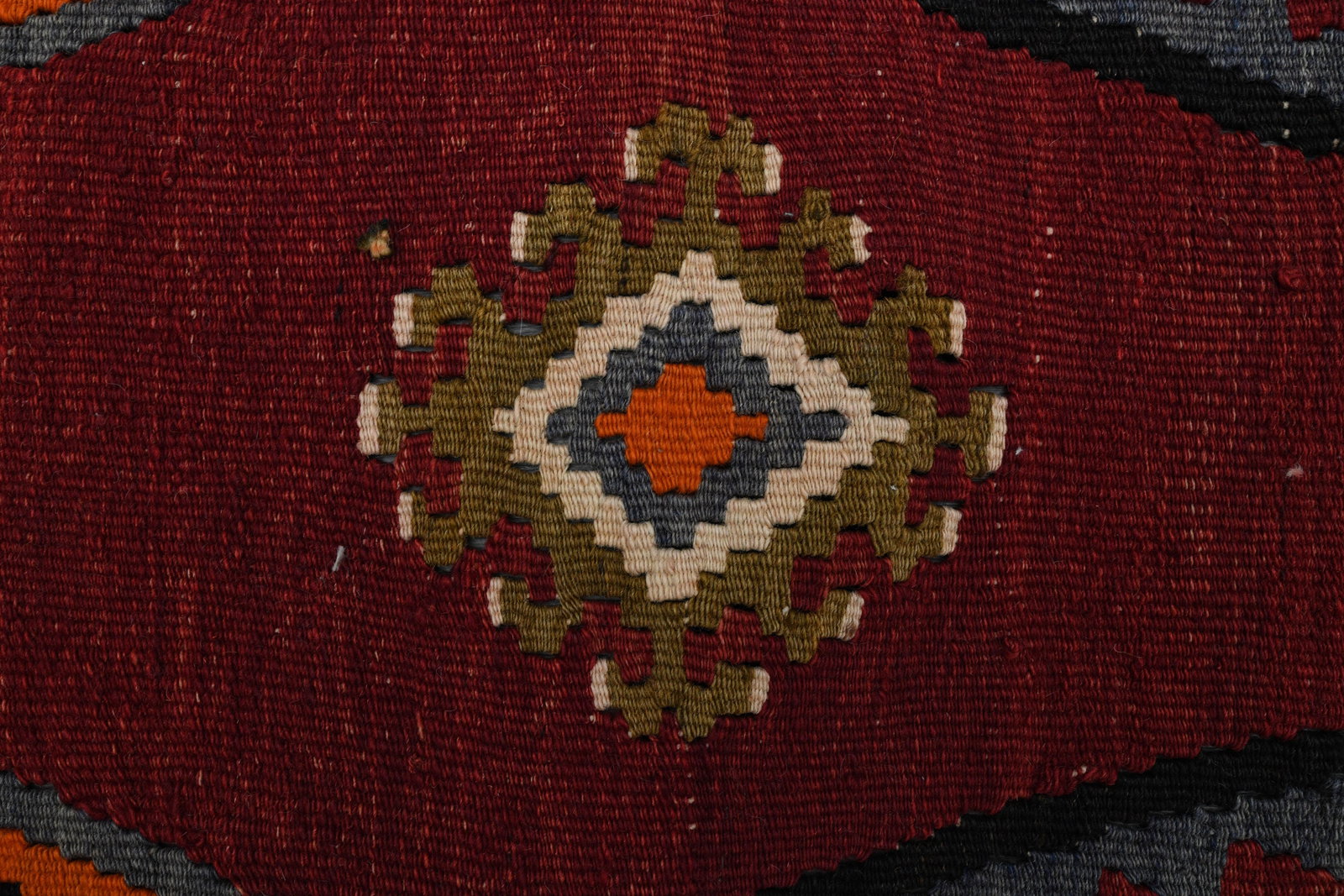 7.5x11.2 ft, VINTAGE Rug, - 7