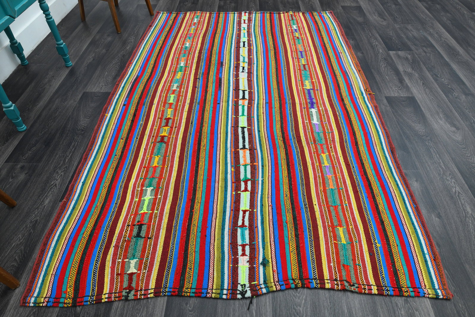 5.6x8.6 ft, TURKISH KILIM Rug: Title: 5.6x8.6 ft, TURKISH KILIM Rug Description: This Turkish one-of-a-kind Vintage Flatweave Kilim Rug is hand-knotted and handwoven by the most skilled artisans who use pure wool, in vibrant,