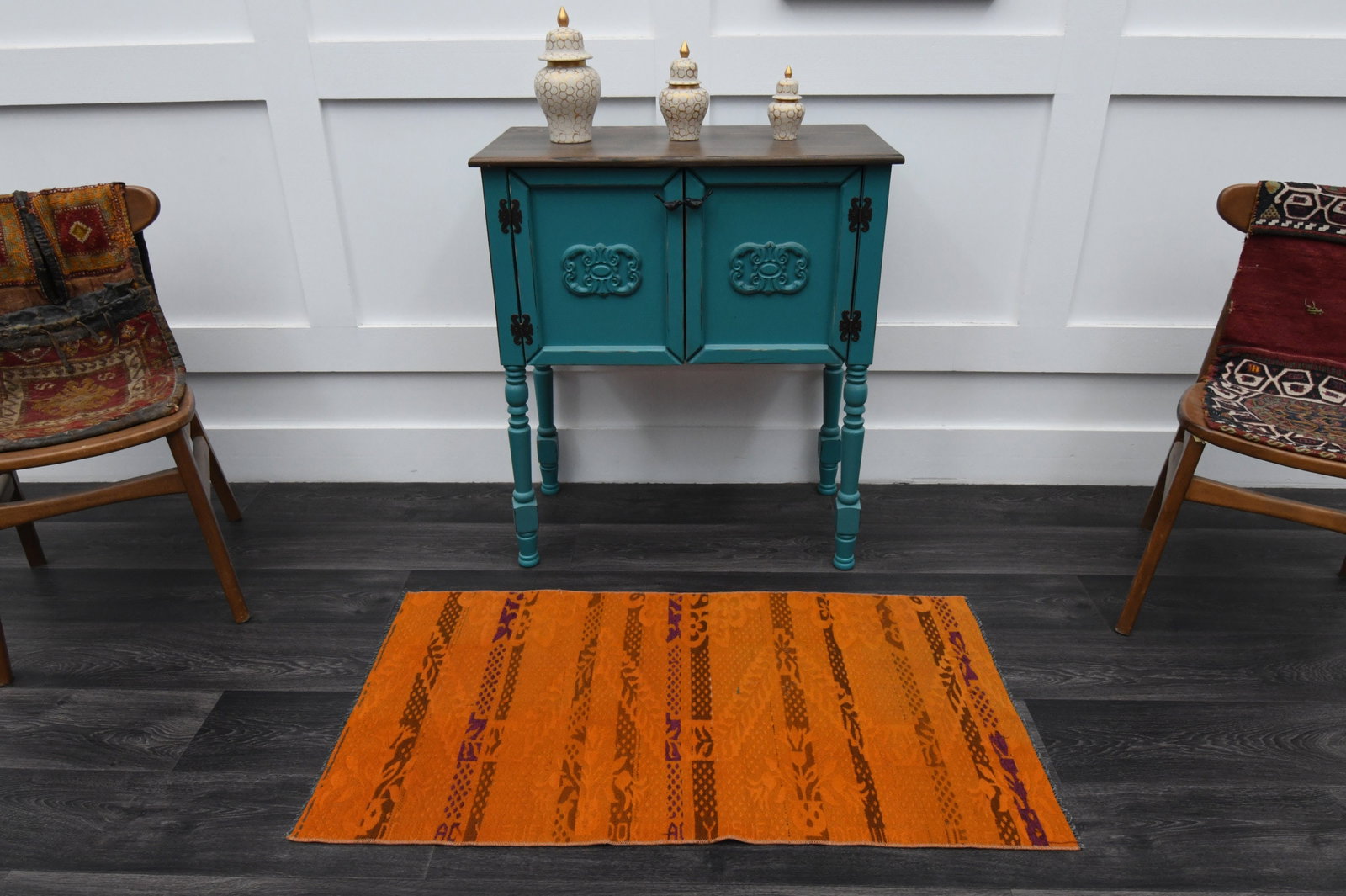 2.1x3.9 ft, Handloom Rug - 3