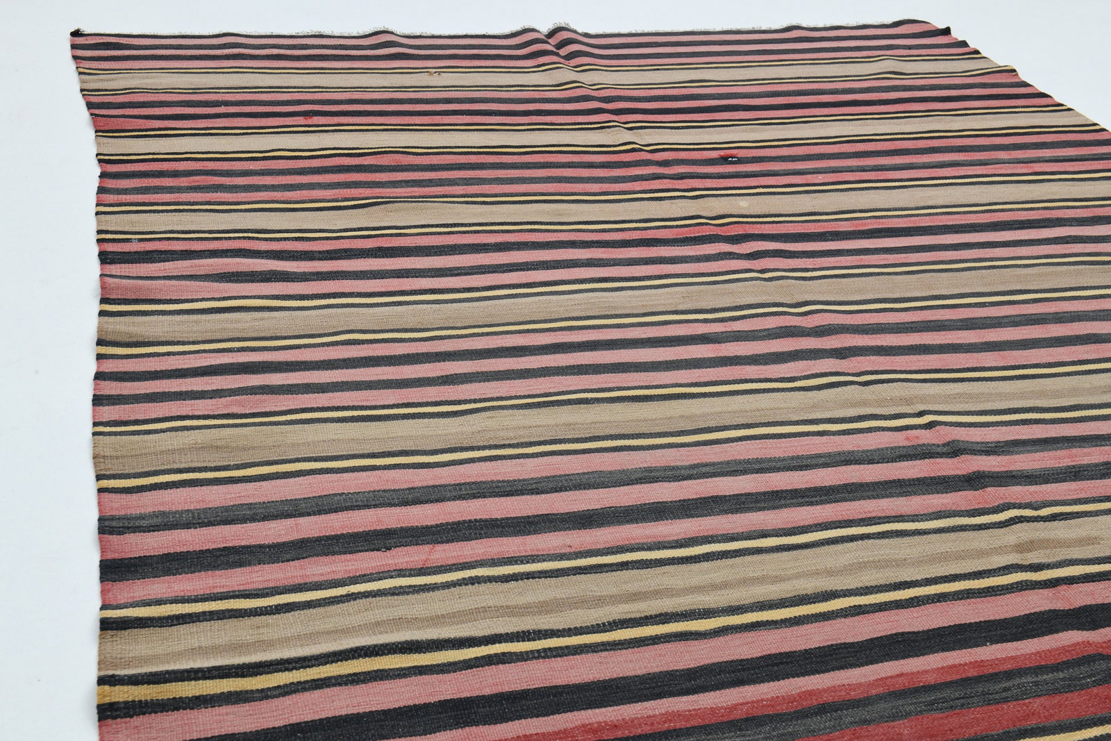 5.6x10.7 ft, RED KILIM RUG - 4