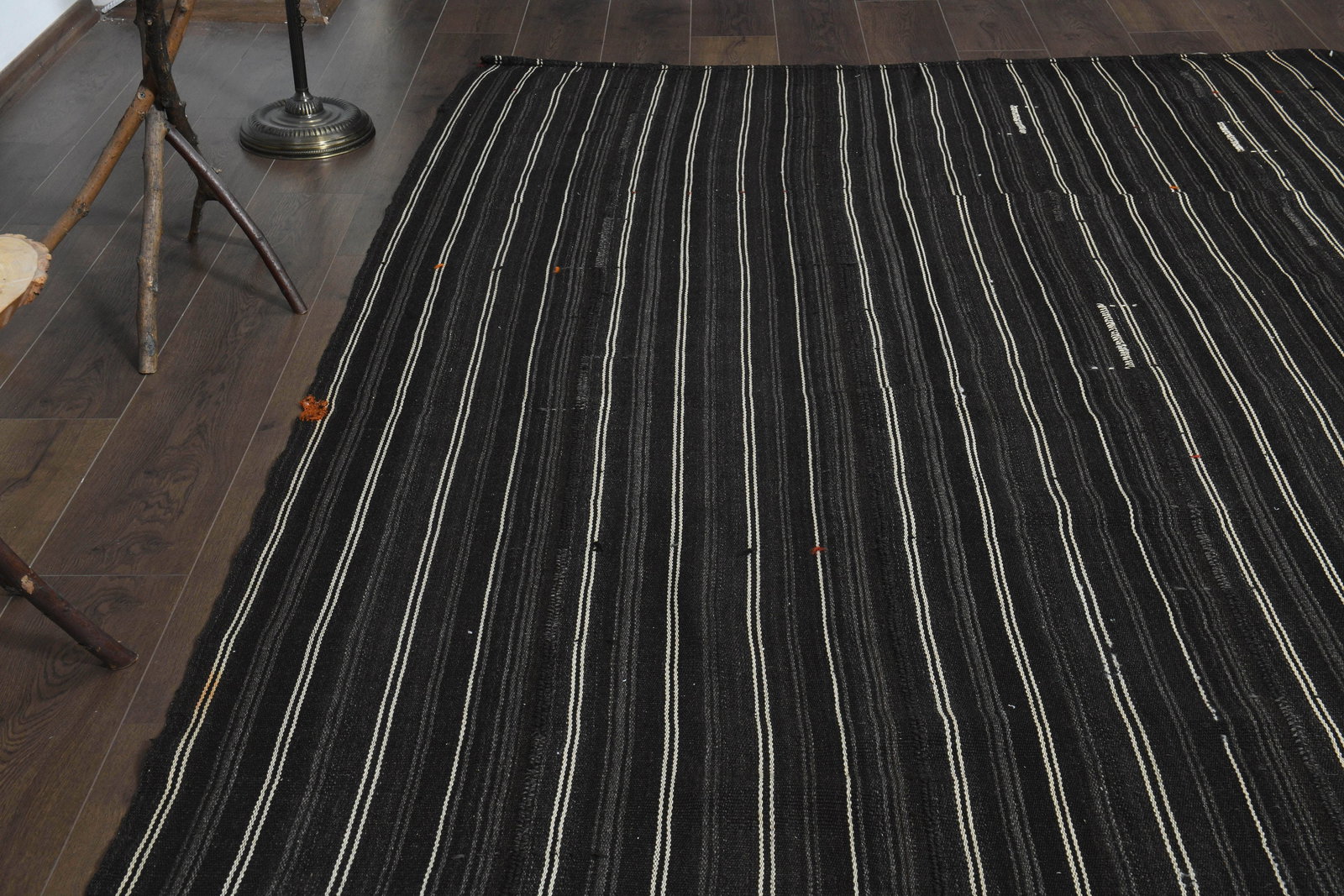 6'3x9.7 ft, BLACK KILIM RUG - 9