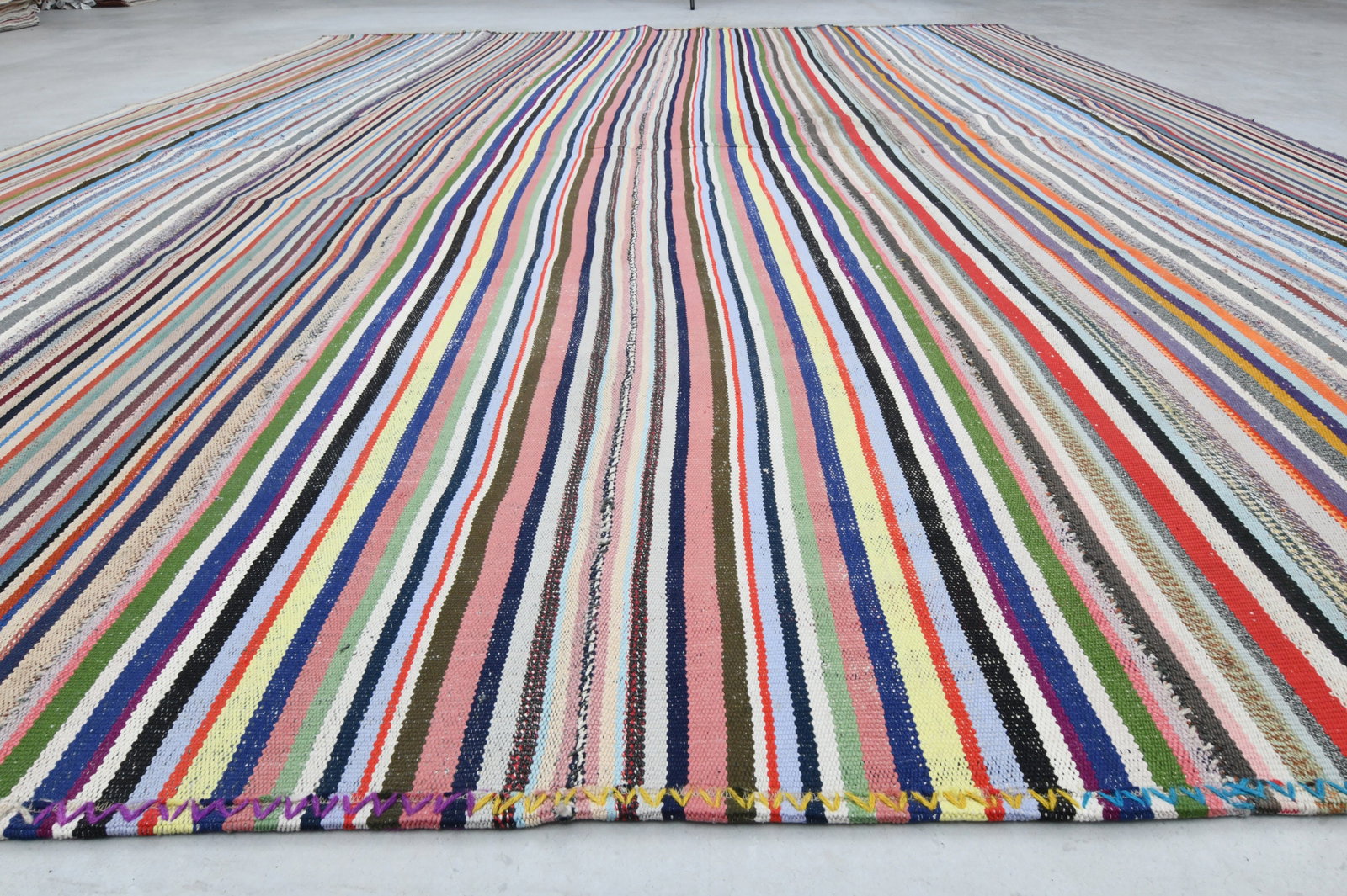 10.1x13.5 ft, ANTIQUE COLORFUL KILIM - 15